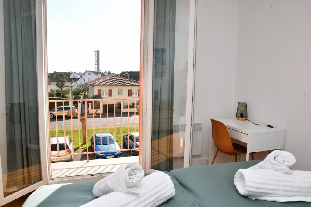 Vue Pyreneenne Elegante Avec 2 Chambres Tarbes Esterno foto